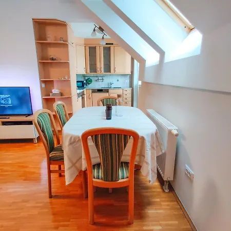 Alpine Nest Appartement *